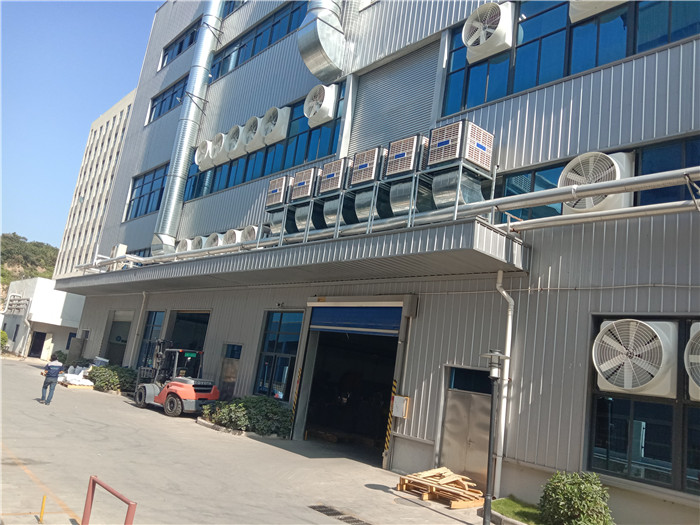 塑膠廠(chǎng)房車(chē)間降溫通風(fēng)…